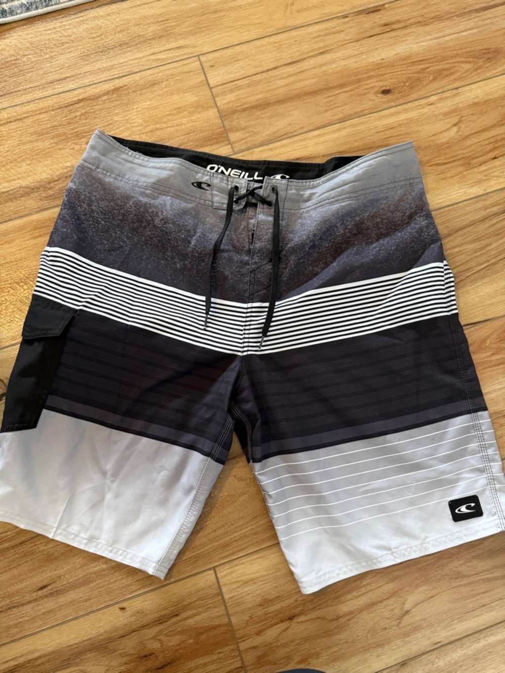 O'Neill Men's Black, Gray & White Striped Board Shorts
